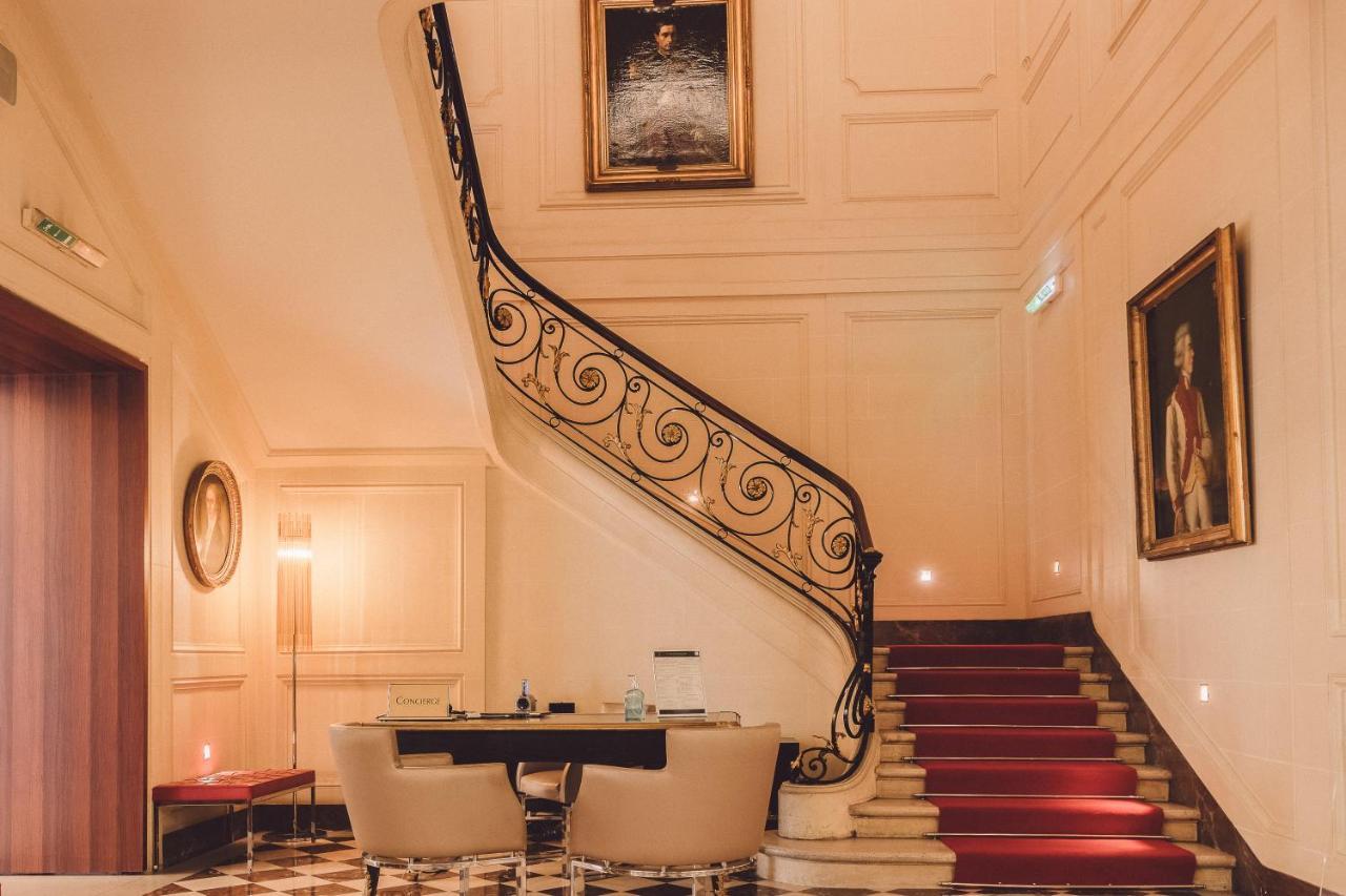 Hotel De Sers Champs Elysees Париж Экстерьер фото