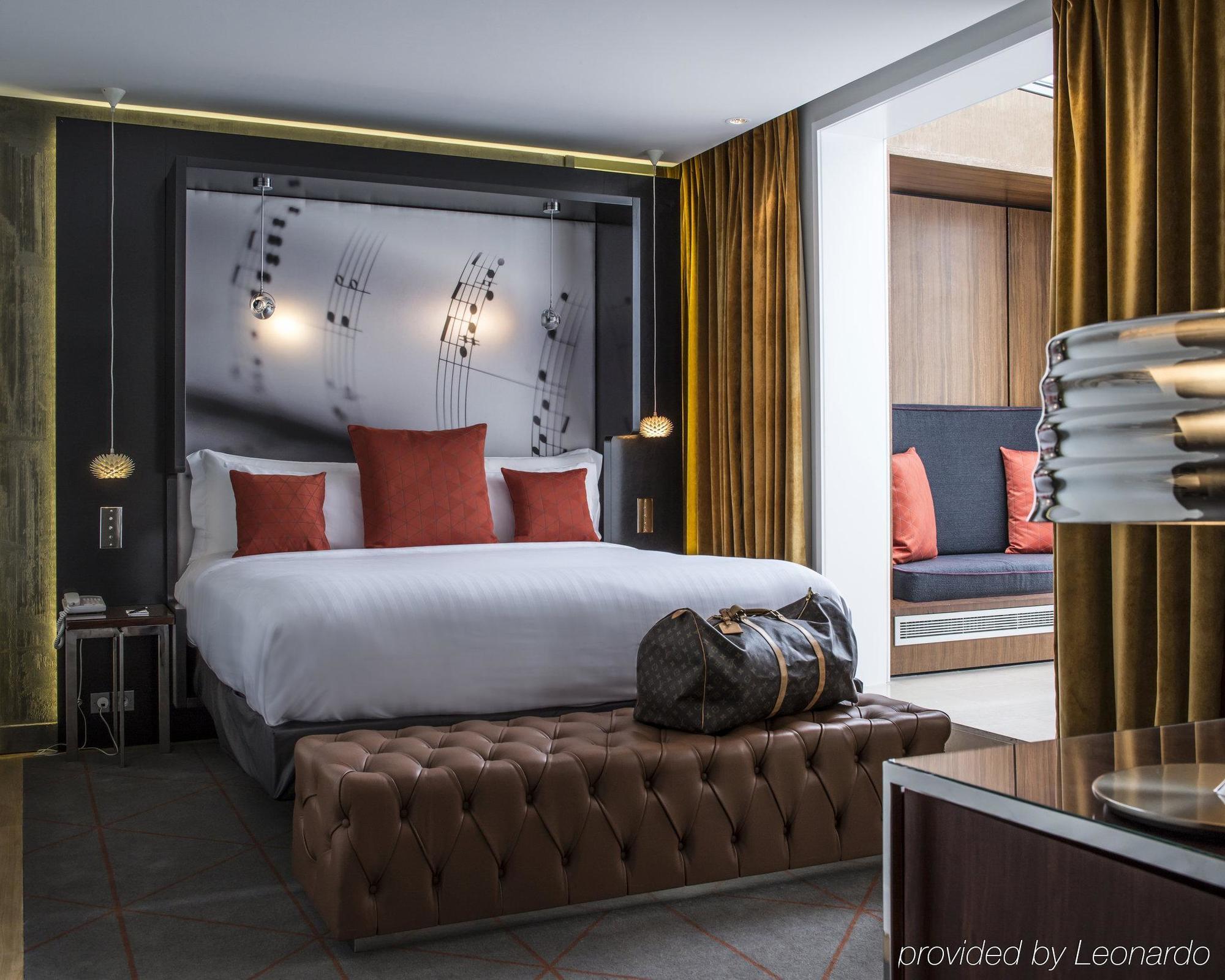 Hotel De Sers Champs Elysees Париж Экстерьер фото